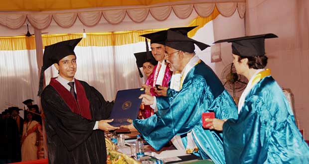 Arijeet Mukherjee, Associate at Khaitan & Co. on being an ideal student and law firm atmosphere