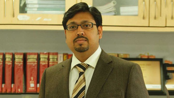 Saugata Chakravarty, General Counsel, Siemens South Asia, on experience as lawfirmite  v. legal counsel