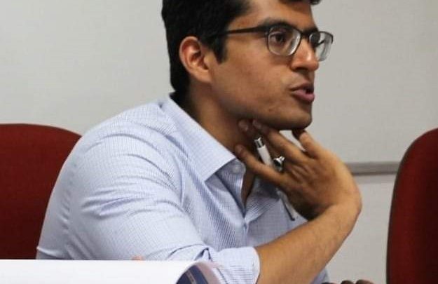 Pranjal Kishore, Litigation Lawyer practicing in Delhi, on choosing litigation over corporate law and setting up his independent practice