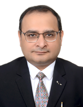 “Embrace setbacks as a staircase to success. Failures often pave the way for victories in the legal arena” – Discover unconventional legal advice from Muneesh Dhawan, Law Veritas: ‘North’ Managing Partner