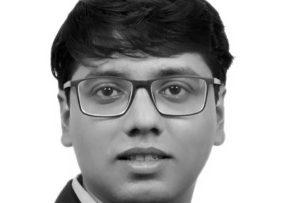 “Find what genuinely interests you. Embrace unconventional paths, don’t succumb to peer pressure. Networking is key – reach out, introduce yourself, and grow.” – Aritra Chatterjee, Manager at Herbert Smith Freehills, U.K