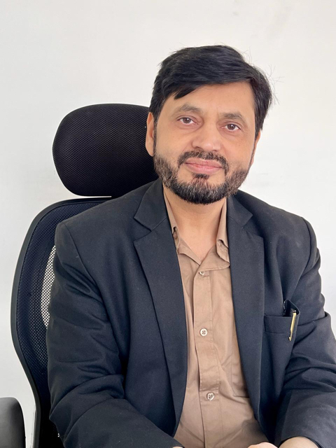 “In the current scenario, one must understand that environmental issues are highly critical and should be thoroughly evaluated to avoid huge financial liability for violation of environmental laws”- Dr. Khalid Khan, General counsel for Tenneco, India