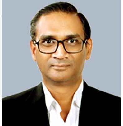 &#8220;Practical experience and a willingness to learn from challenges are paramount in carving out successful careers in law.&#8221; &#8211; Sudhir Jain, Sr. Partner at Law Veritas &#8220;North&#8221;