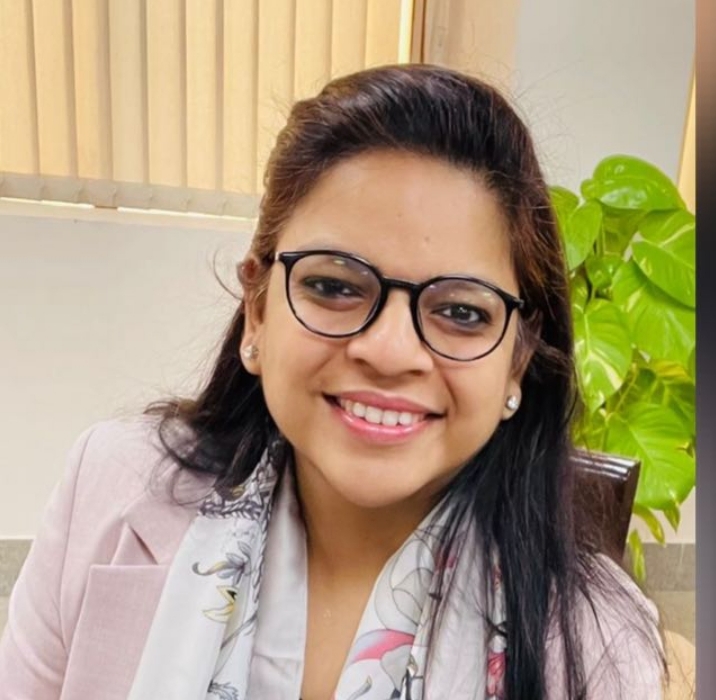 “Keep going. Never consider a case too small or too petty for you to take up. Visibility in the court matters, and every experience teaches you something.” – Dr Swati Jindal Garg, Advocate-on-Record at the Supreme Court of India