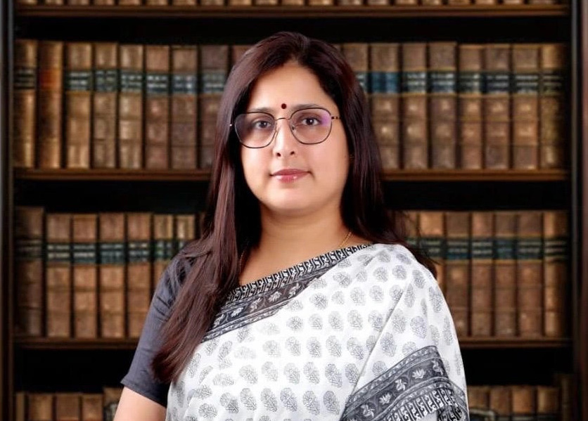 “Law was always a calling for me; the discipline, the analytical rigor, and the opportunity to impact society resonated with my drive for meaningful work.” – Manisha Tiwari, Advocate at Bombay High Court and Partner at International Maritime Law Chambers.