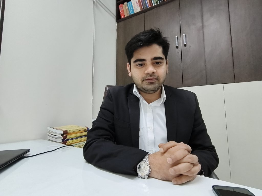 “I believe that studying not only briefs but also judgments, articles, and legal news helps clarify concepts, improve vocabulary, and enhance drafting skills.” – Navin Kumar Jha, Advocate at Delhi High Court.