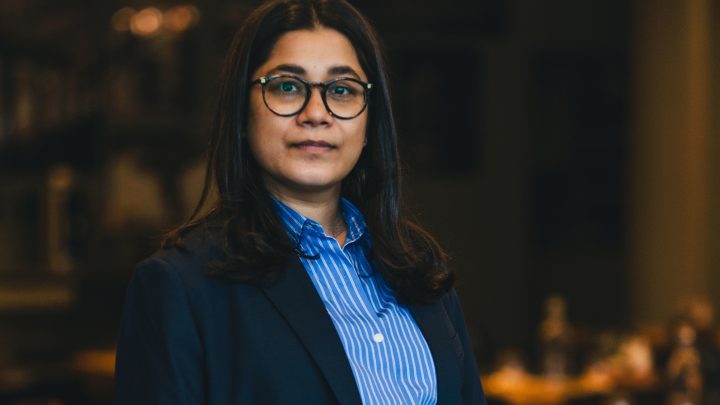 Curiosity Is My Superpower: From Art Aspirations to Global Legal Leadership – Aakritee Tiwari, Head of Legal & Compliance at VeeOne, Sweden.