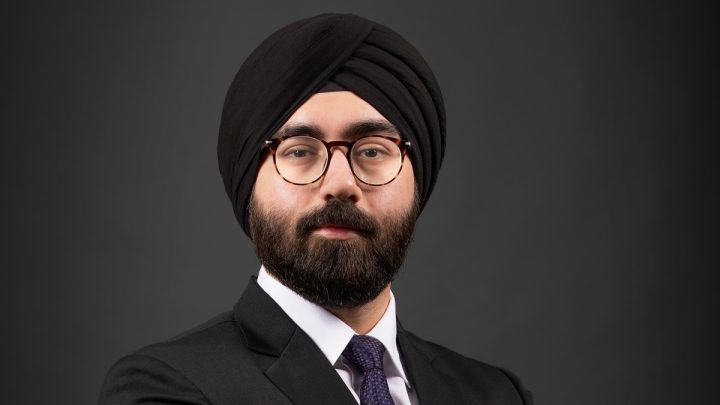 “Start with substance before specialisation. If you master the fundamentals, then transferring those learnings and skills to a specialisation such as international arbitration becomes easy.” – Satjit Singh Chhabra, Senior Associate at Khaitan & Co.